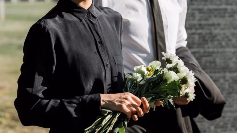 O que é uma assistência funeral familiar?