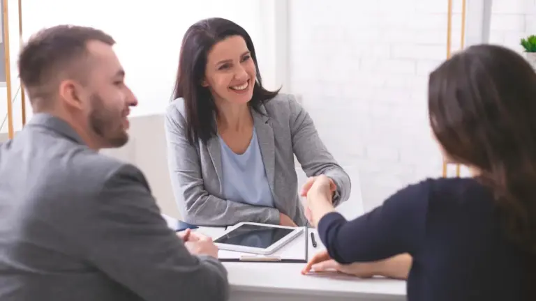 Você sabe como vender seguro de vida para o seu cliente?