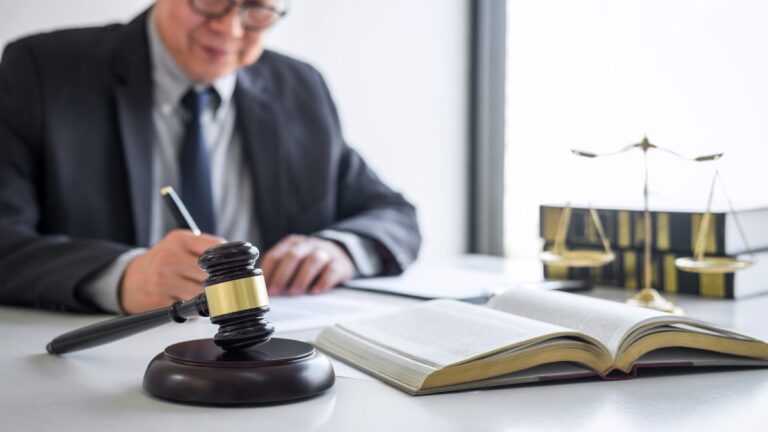 Contratar um seguro de vida para desembargador é necessário?